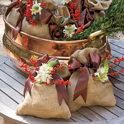 Wrap gifts in Burlap Wrap gifts in Burlap