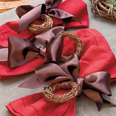 Tie wreaths Napkin Rings