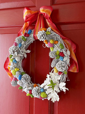 Colorful wreath arrangment