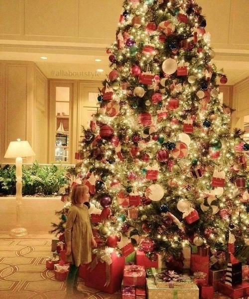 Christmas tree decoration