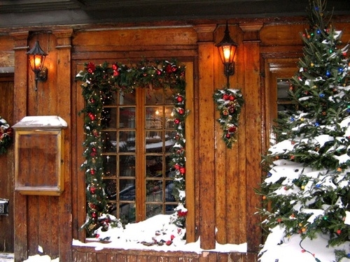 Window ornaments Window ornaments