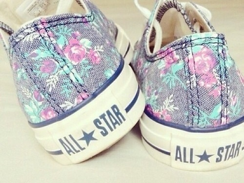 Floral Converse Floral Converse