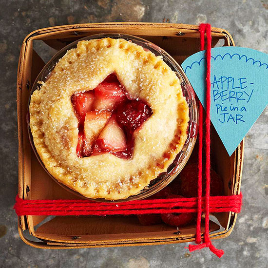 Apple berry pie in a jar Apple berry pie in a jar