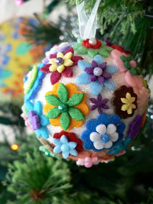 Felt flower christmas ornament