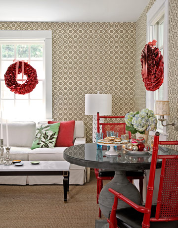 Red metallic wreaths