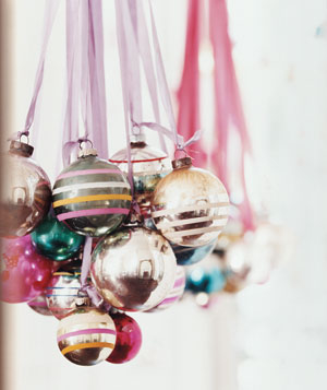 Stylish suspend ornaments Stylish suspend ornaments