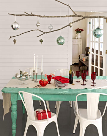 Festive centerpiece