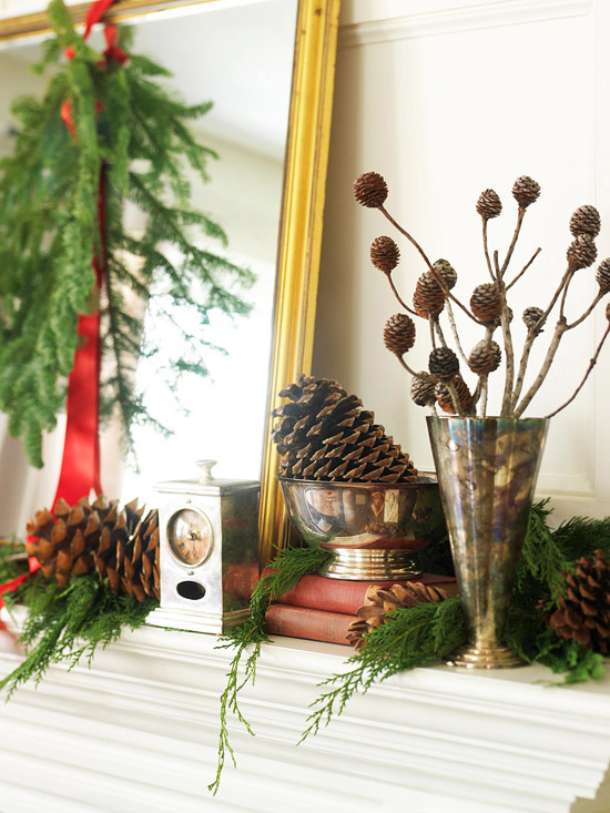 Christmas mantel decor