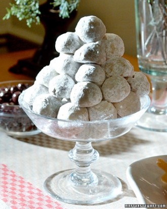 Noel Nut Balls Noel Nut Balls
