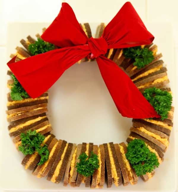 Sandwich Wreath