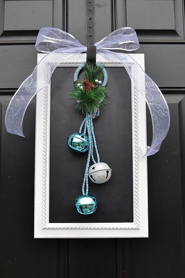 Picture door frame and jingle bell idea Picture door frame and jingle bell idea