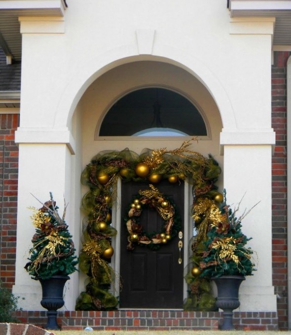 Gold and evergreen christmas decoration