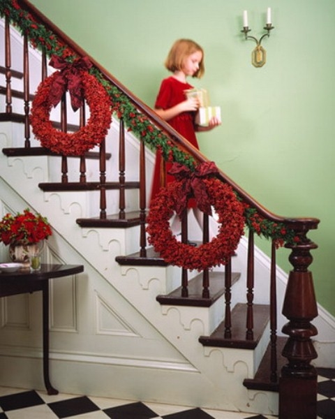 Stair wreaths Stair wreaths