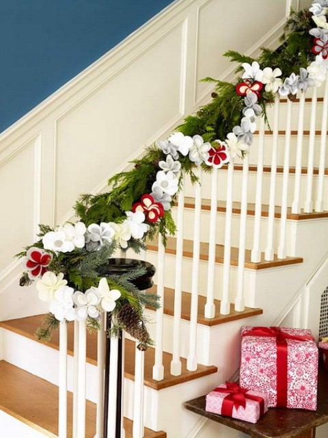 Flower and garland display Flower and garland display