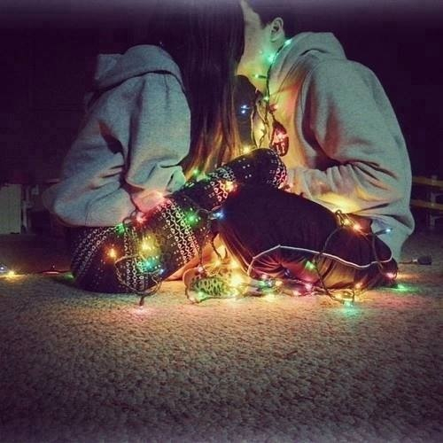 Christmas lights kiss