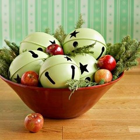 Apples and bells Apples and bells