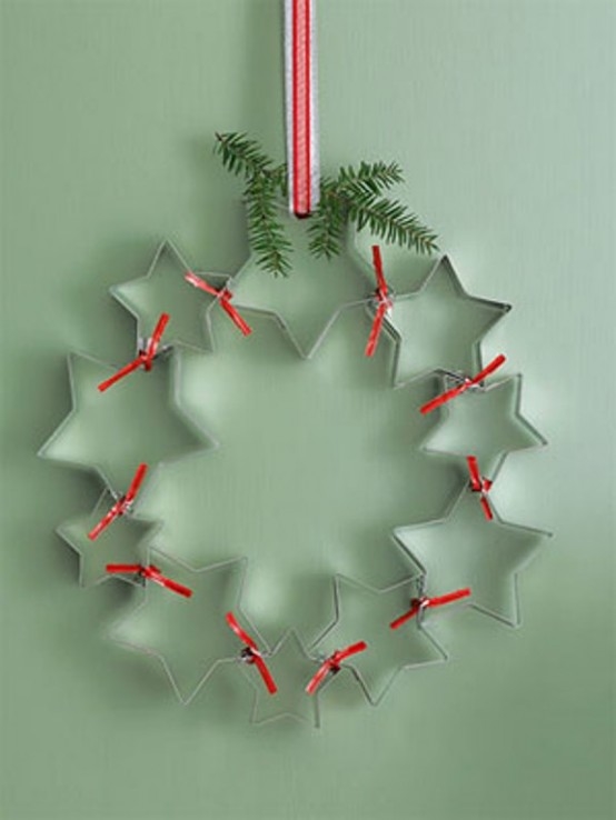 Cookie cutter star wreath