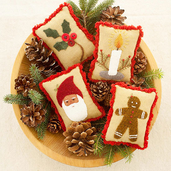 Santa mini pillows