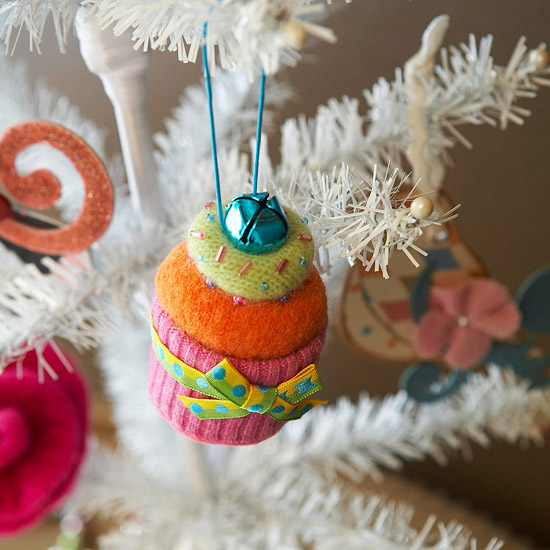 Cupcake ornament from felt Cupcake ornament from felt