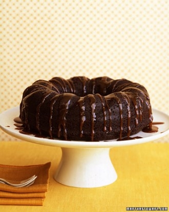 Chocolate ginger cake with bourbon sauce Chocolate ginger cake with bourbon sauce