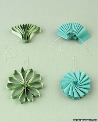 Ribbon bow ornaments Ribbon bow ornaments