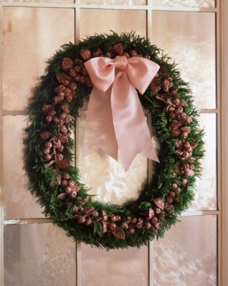 Glitter berry wreath