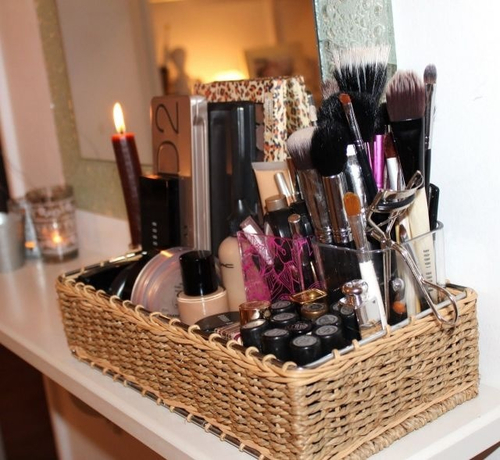 Cosmetic organization