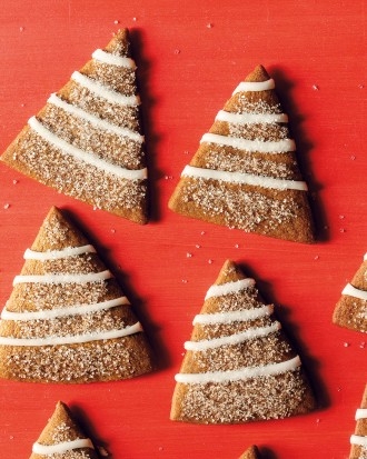Gingerbread trees with lemon icing Gingerbread trees with lemon icing