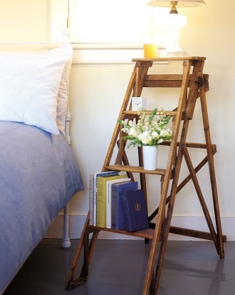 Stepladder bed stand Stepladder bed stand