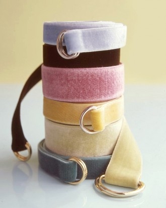 Storing belts