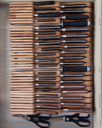 Utilize drawer space