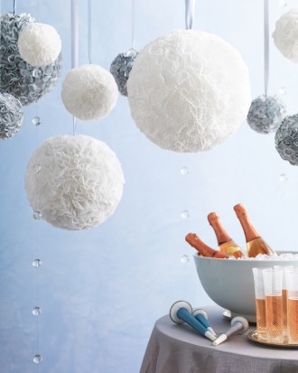 Hanging bubbly ball decorations Hanging bubbly ball decorations