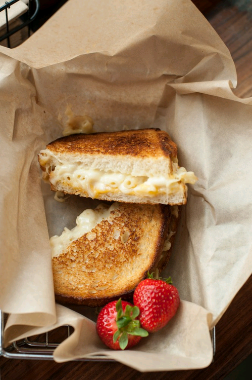 Grilled mac and cheese