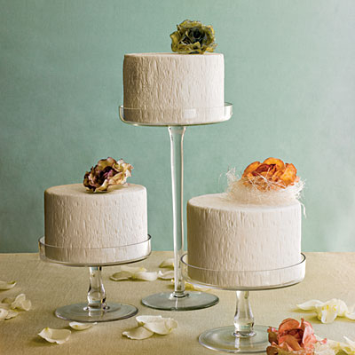 Wedding cake trio