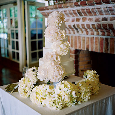 Blush colored wedding cake