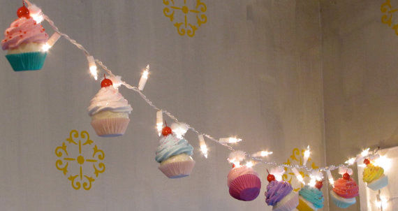 Cupcake string of lights