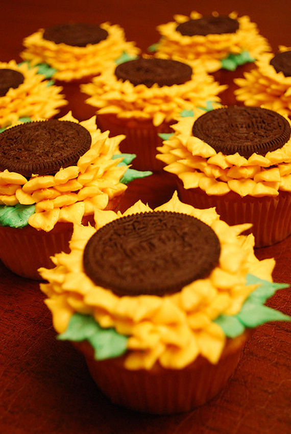 Sunflower cupcakes