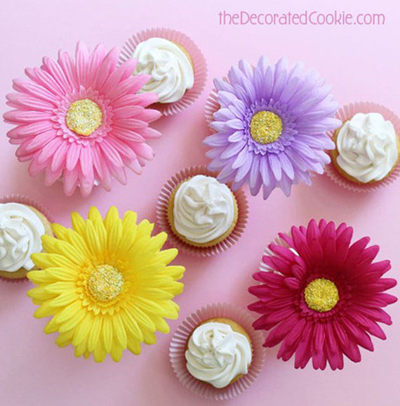 Floral cupcakes