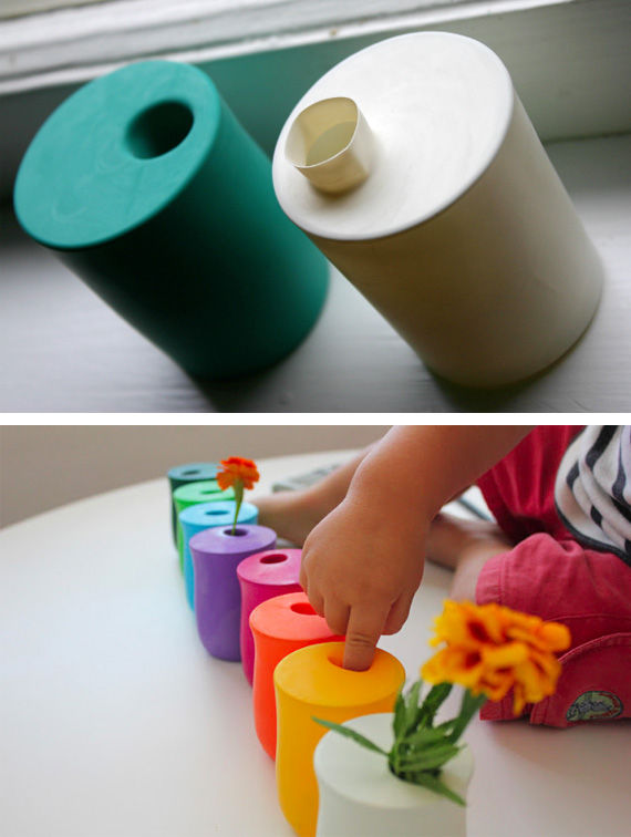 Recycling glass vases with balloons