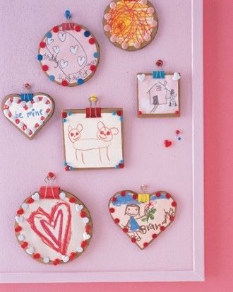 Thumbtack valentine frames
