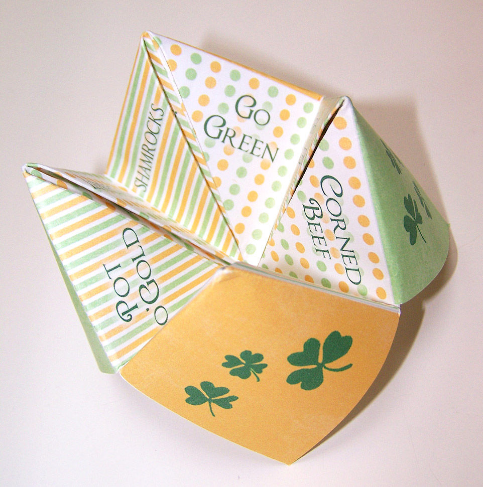 Lucky cootie catcher