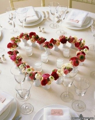 Flower heart centerpiece Flower heart centerpiece