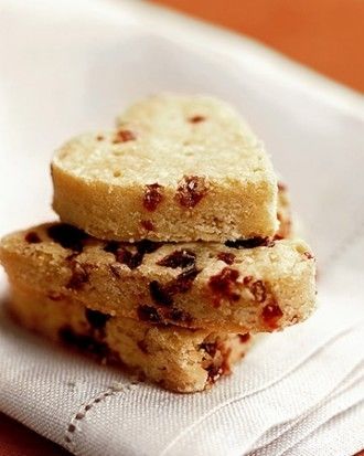 Dried cranberry shortbread hearts Dried cranberry shortbread hearts