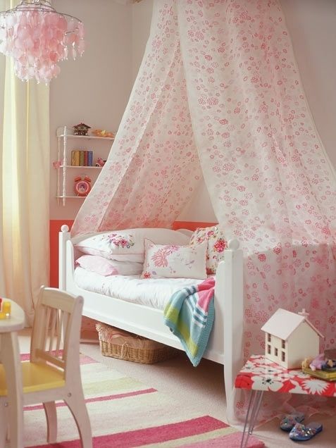Small basket bedroom storage