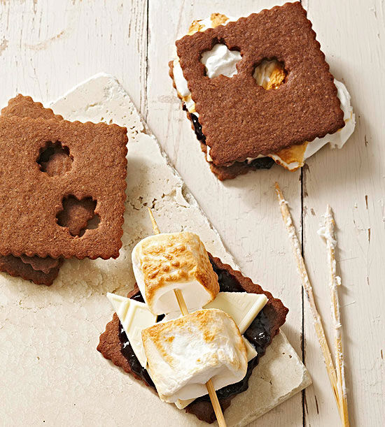 White chocolate and jam smores White chocolate and jam smores