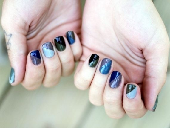 Shades of blue nails