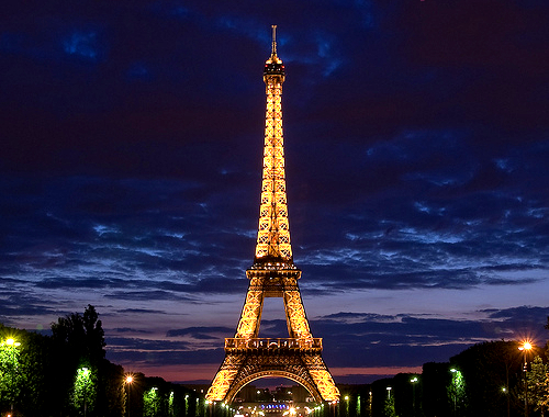 Illuminated eiffel tower Illuminated eiffel tower