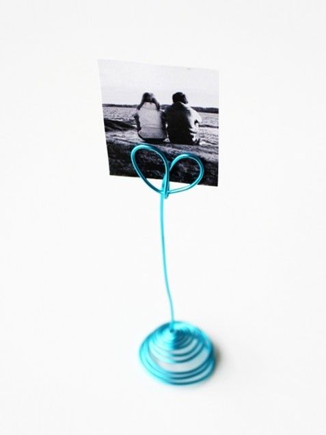 Wire photo holder Wire photo holder