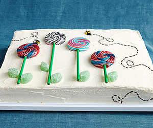 Birthday buzz cake Birthday buzz cake
