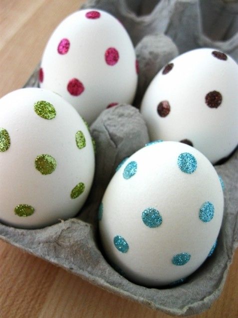 Glitter dot eggs